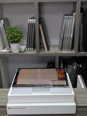 New Laptop Microsoft Surface Book 3 32GB Intel Core i7 SSD 512GB