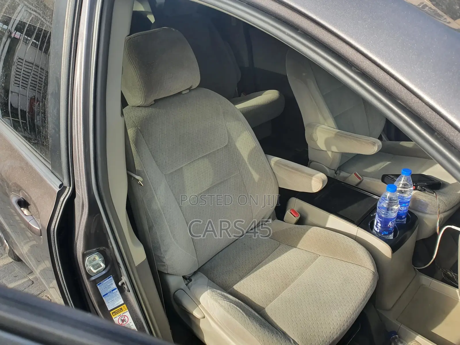 Toyota Sienna 2015 Gray