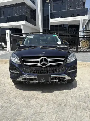 Mercedes-Benz GLE-Class GLE 350 2018 Blue