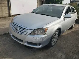 Toyota Avalon Limited Sedan FWD (3.5L 6cyl 6A) 2008 Silver