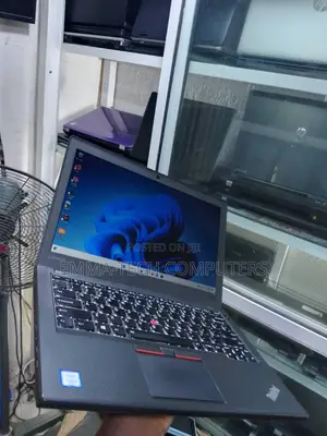 Laptop Lenovo ThinkPad X260 8GB Intel Core i5 HDD 500GB