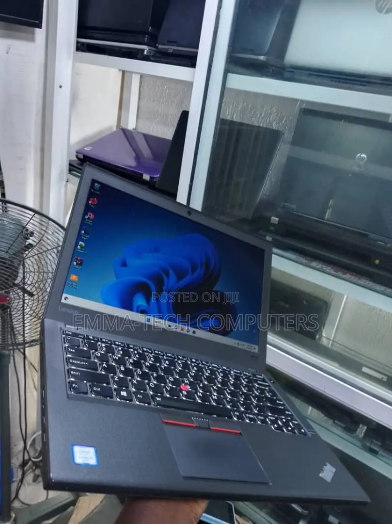 Laptop Lenovo ThinkPad X260 8GB Intel Core i5 HDD 500GB