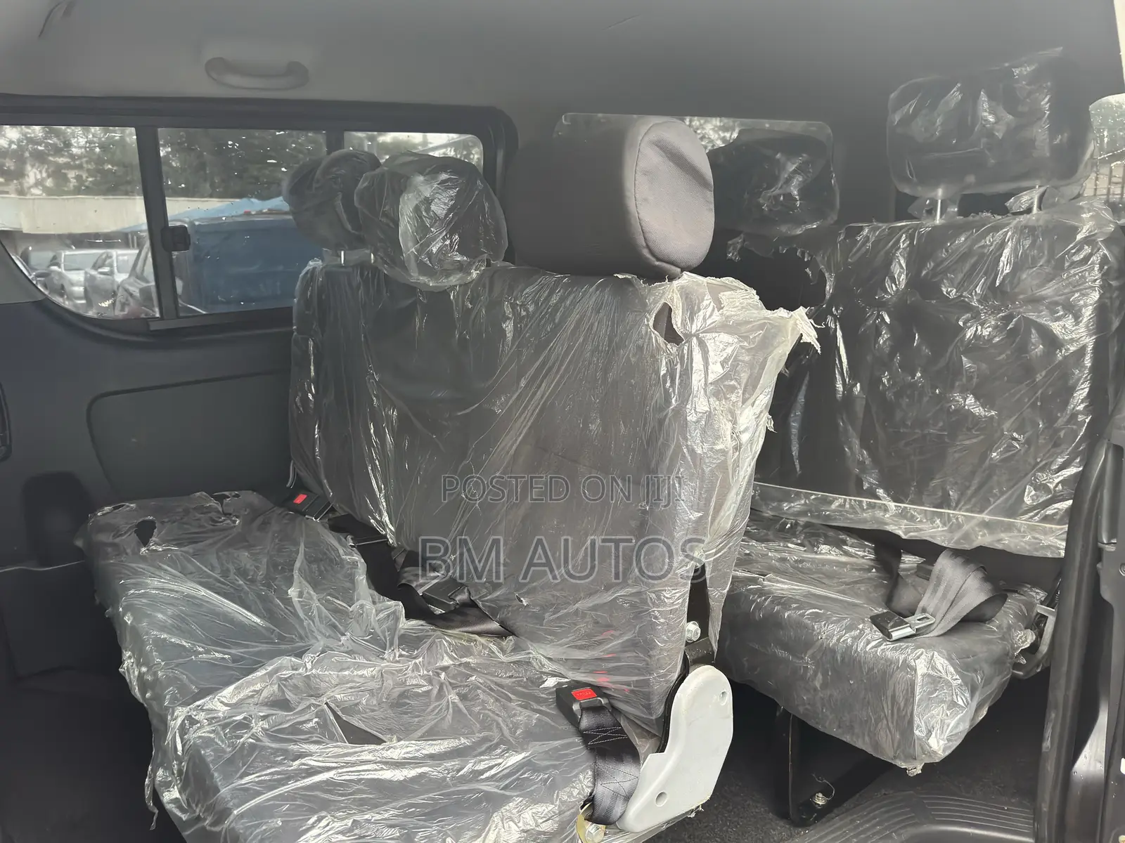 Toyota HiAce 2012 Grey