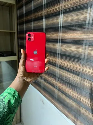 Apple iPhone 11 64 GB Red