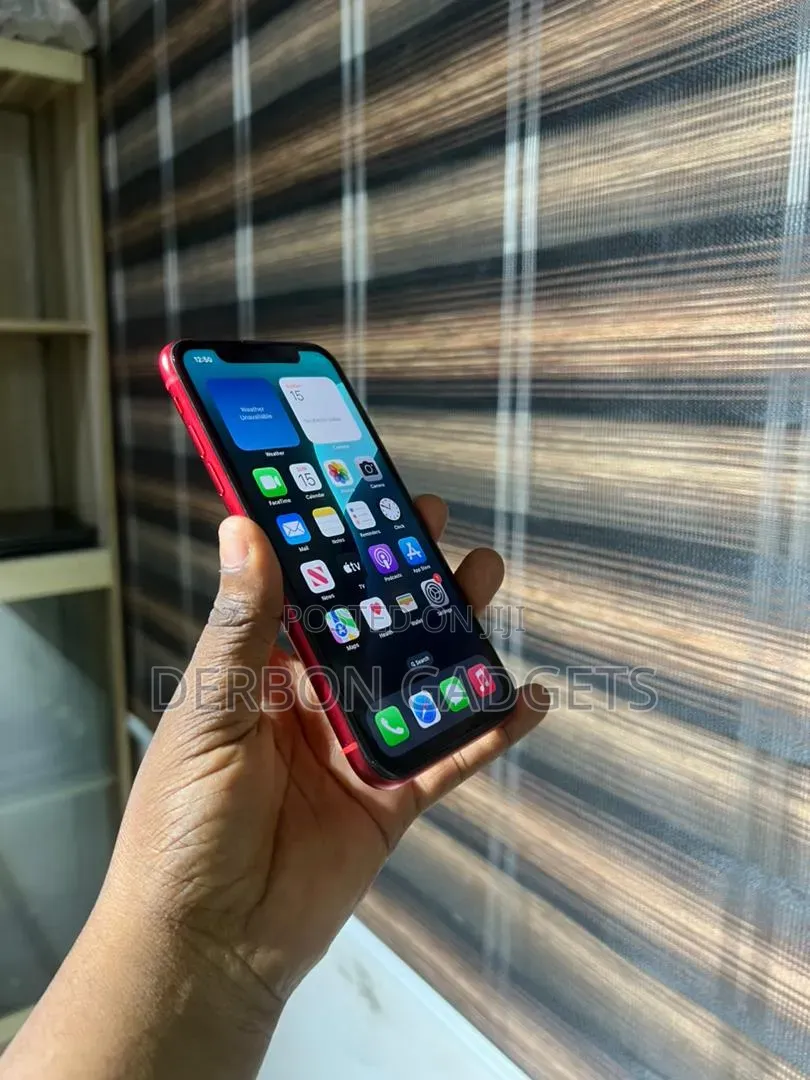 Apple iPhone 11 64 GB Red