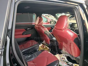 Toyota Highlander XSE 2022 Black