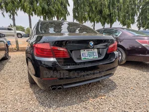 BMW 523i 2010 Black