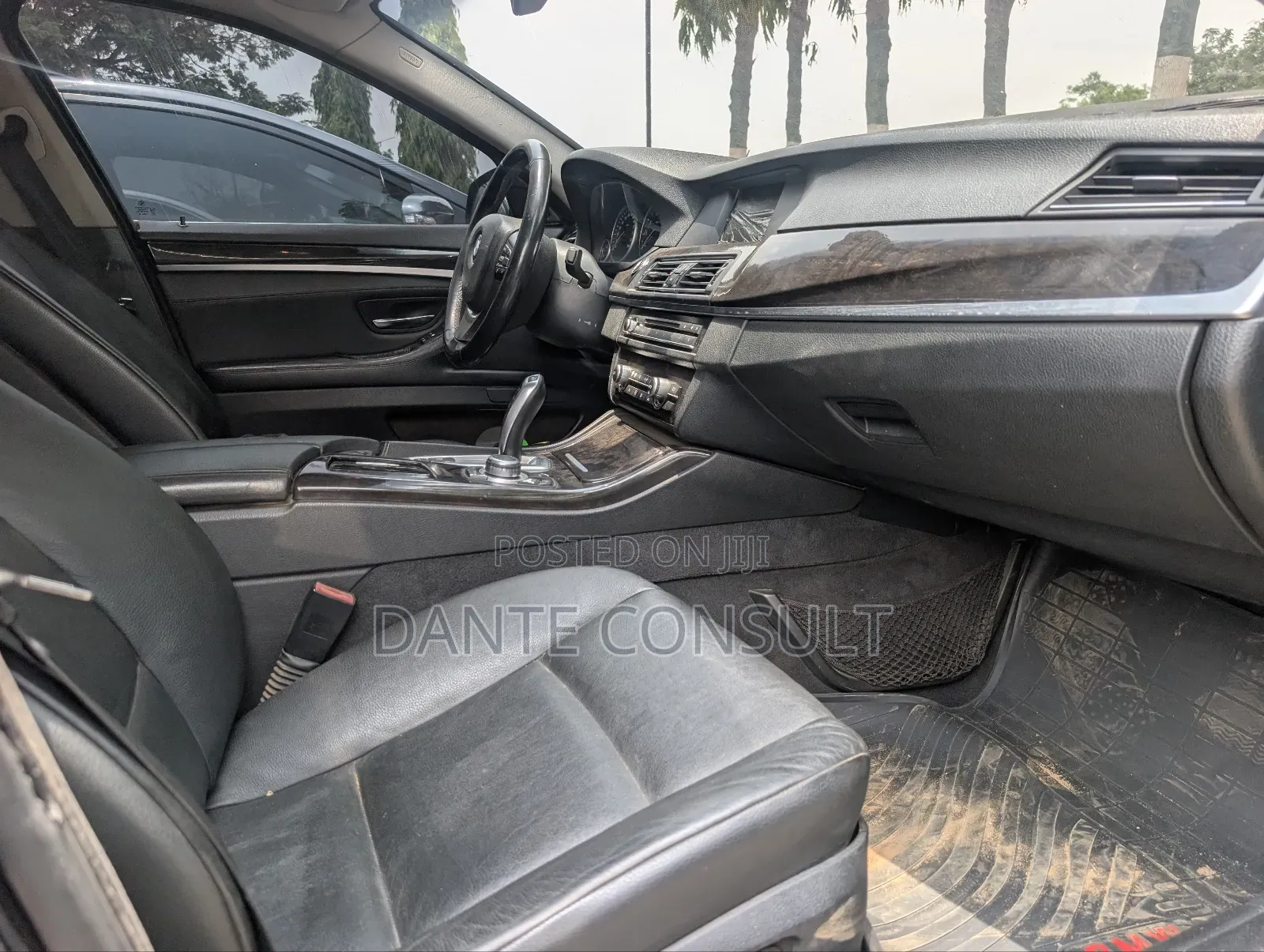 BMW 523i 2010 Black