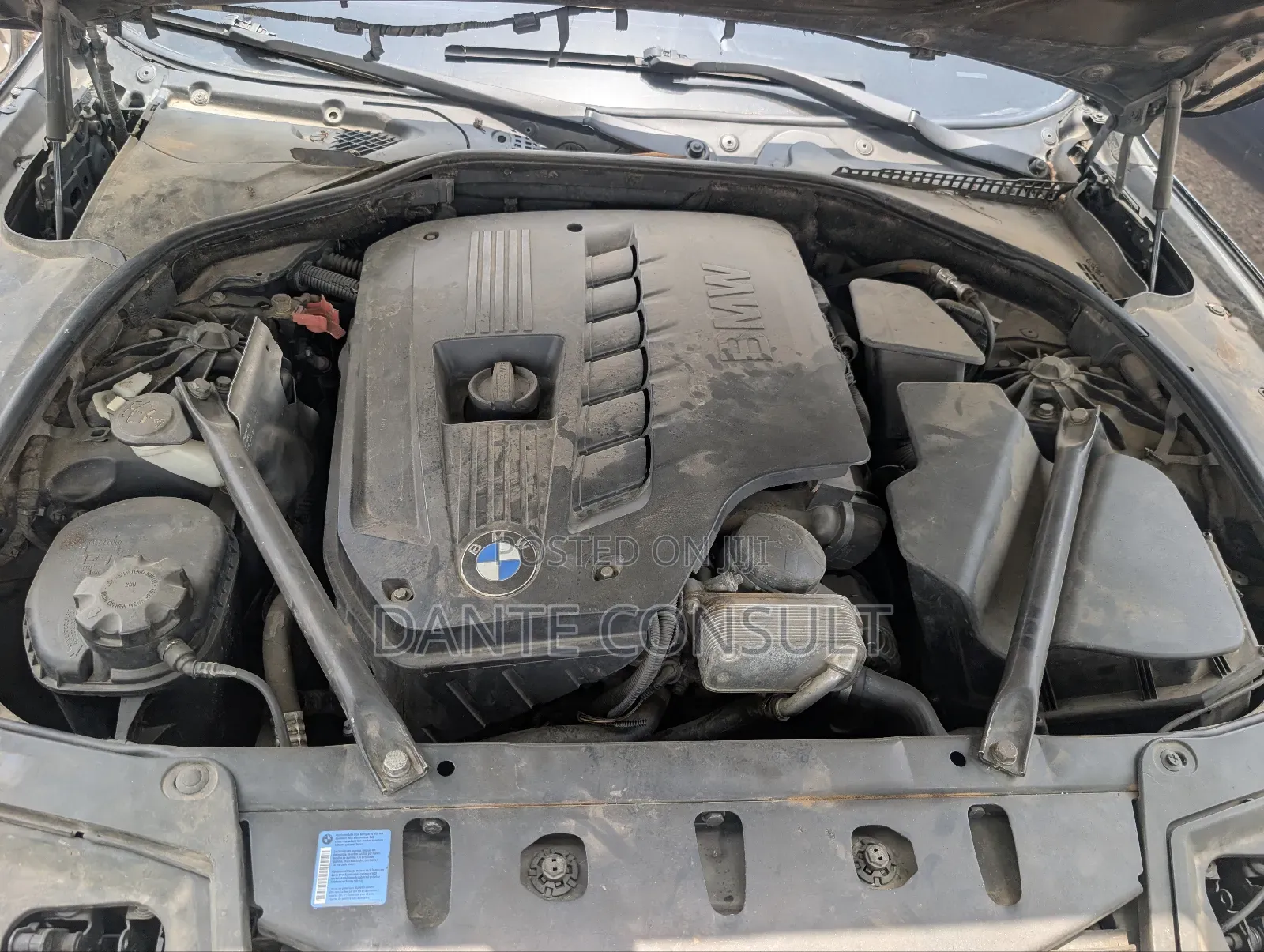 BMW 523i 2010 Black
