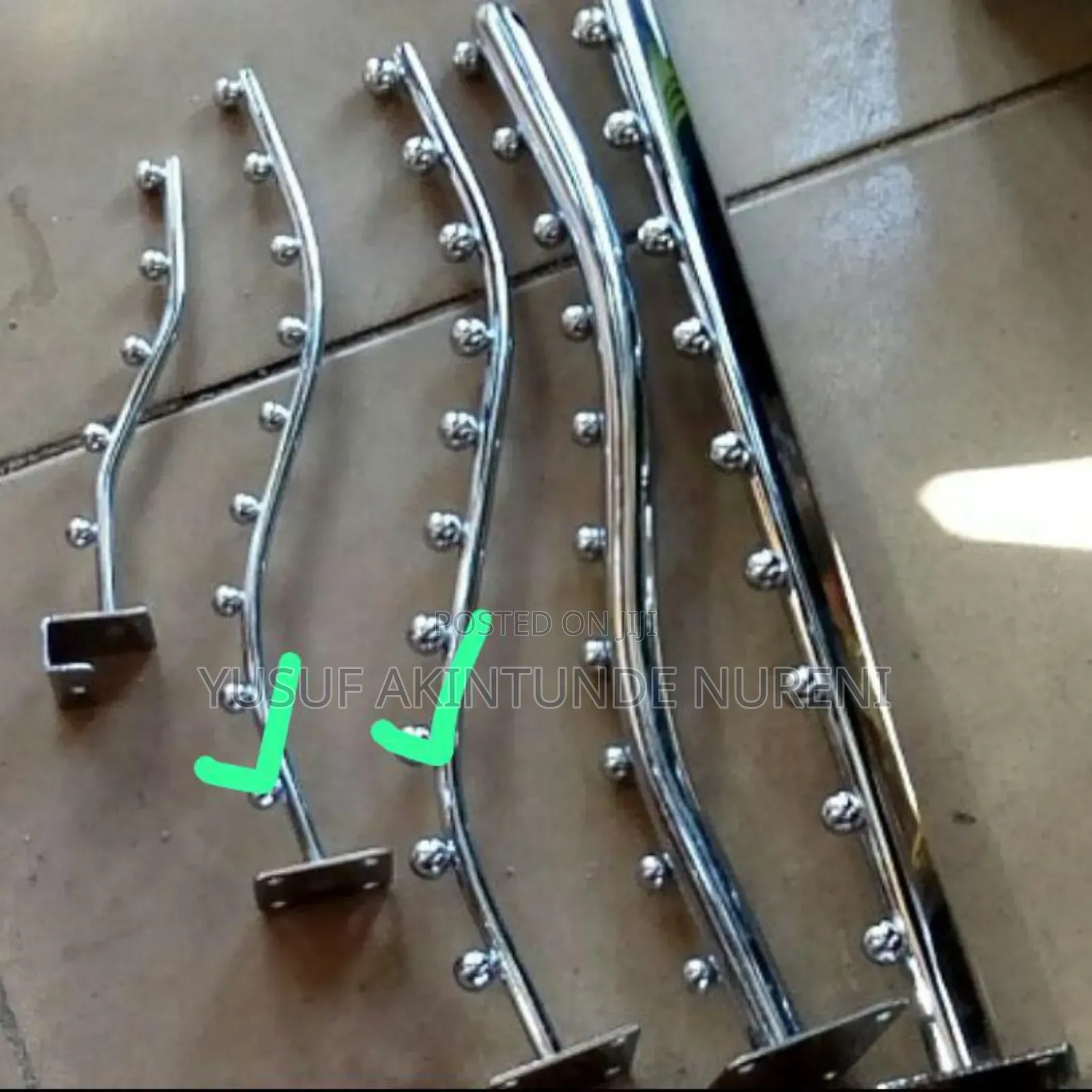 Wall Multilayer Hanger