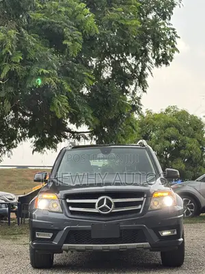 Mercedes-Benz GLK-Class 350 4MATIC 2012 Gray