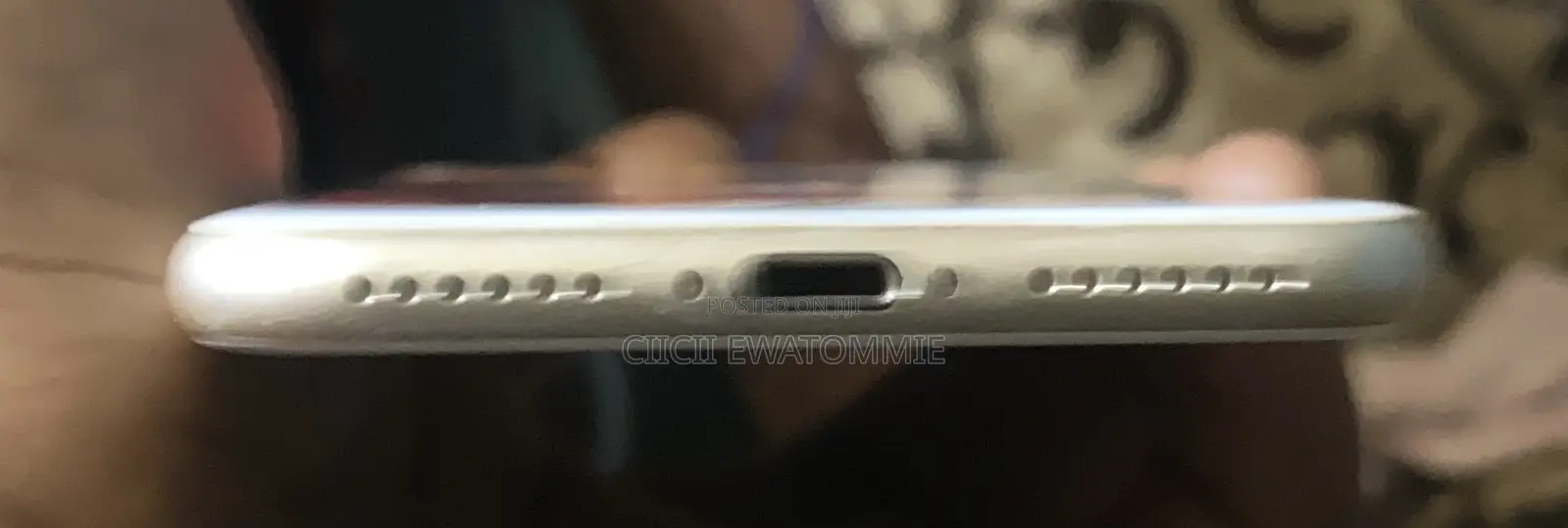 Apple iPhone 7 32 GB Gold
