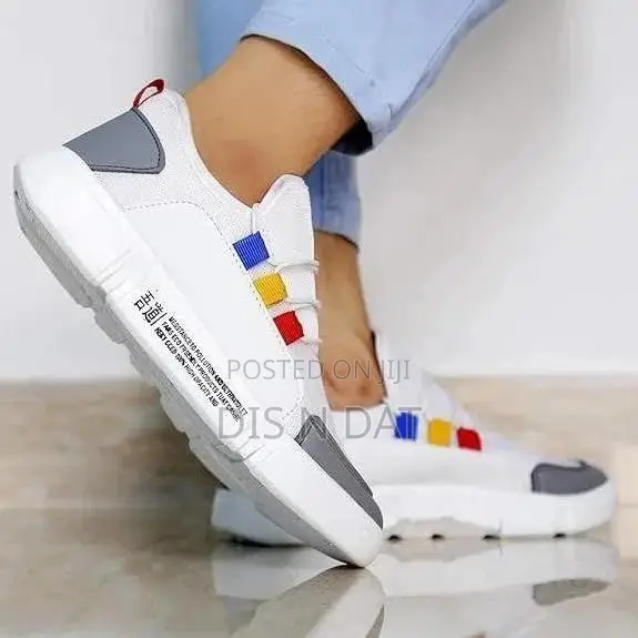 Unisex Lace Up Sneakers - Multicolor