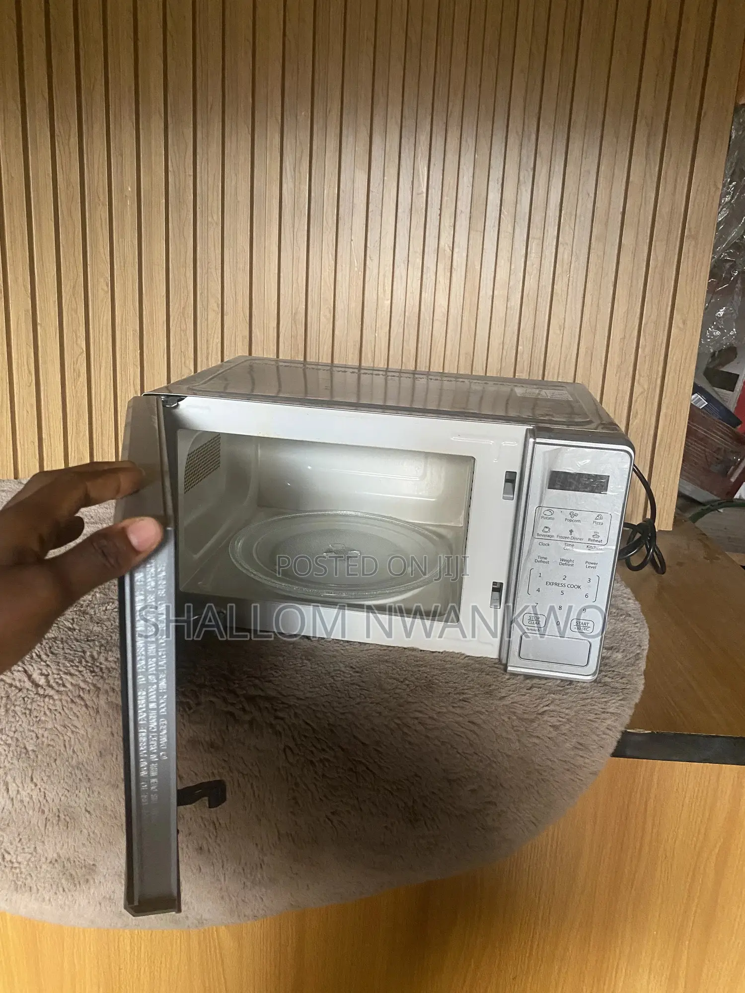 Cookworks 20l Digital Microwave