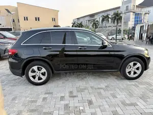 Mercedes-Benz GLC-Class 2017 Black