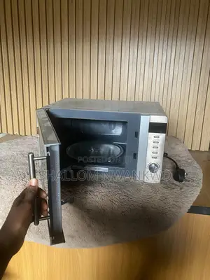 Kenwood Microwave Oven