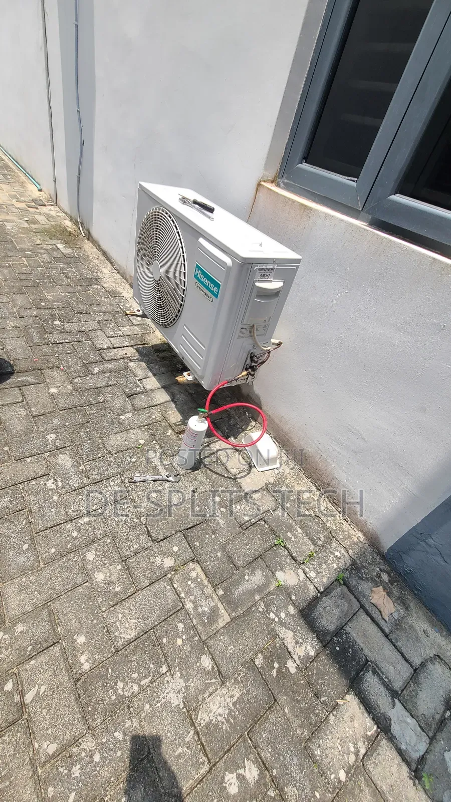 De-Splits Tech Professionallygasing Hisense Splits Air Condition(Ac)