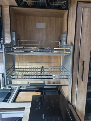 Pull Down Plate Rack