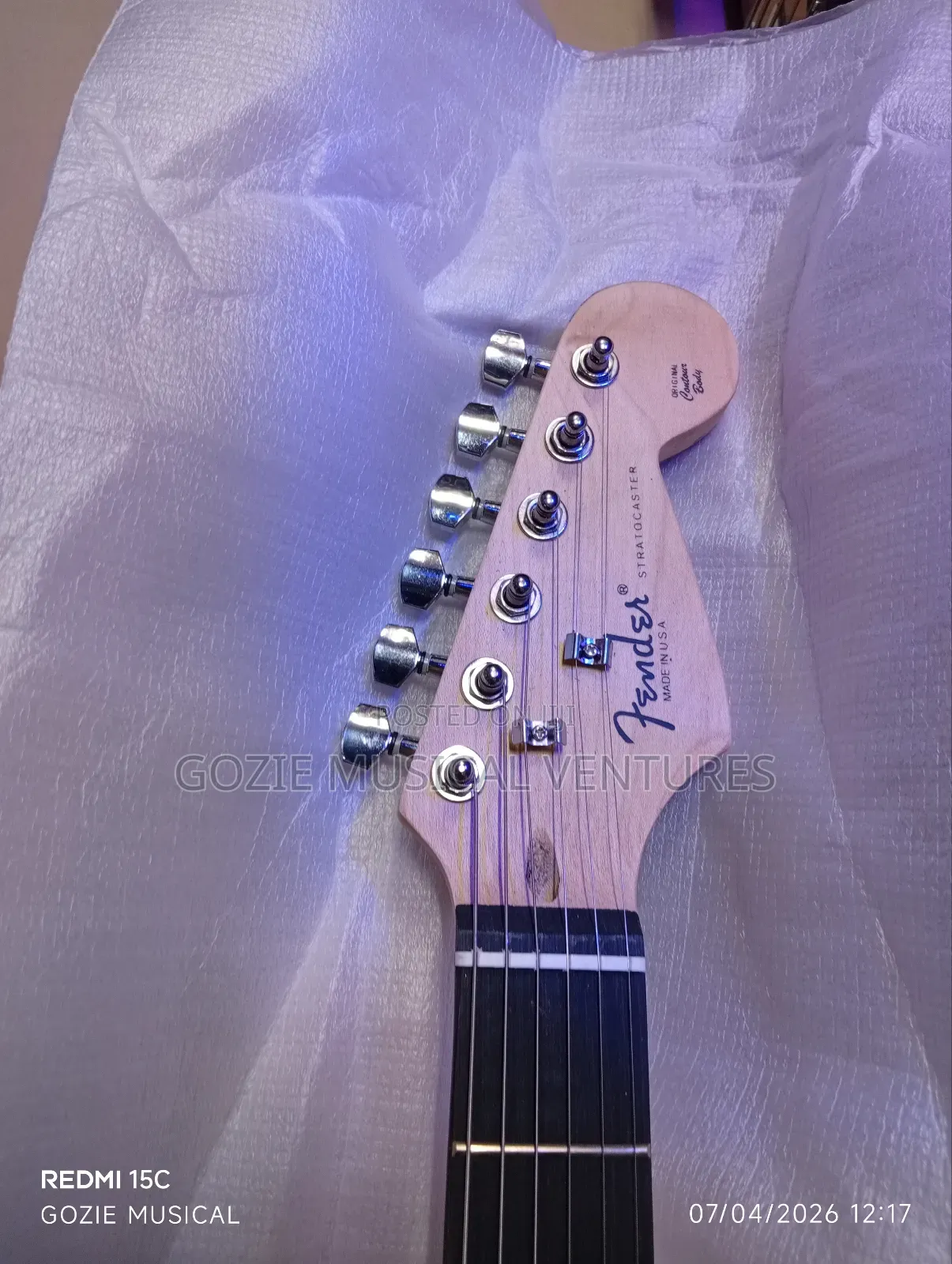 Fender Stratocaster Electric Lead Guitar Red Colour