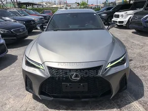 Lexus IS 300h 4WD 2021 Silver