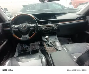 Lexus ES 350 FWD 2017 Black