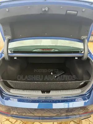 Hyundai Sonata Base Sedan FWD (2.4L 4cyl 6A) 2017 Blue