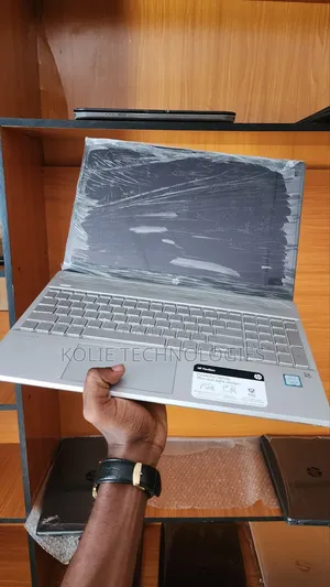 Laptop HP Pavilion 15 8GB Intel Core i5 SSD 256GB