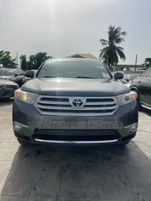 Toyota Highlander Limited 2012 Gray