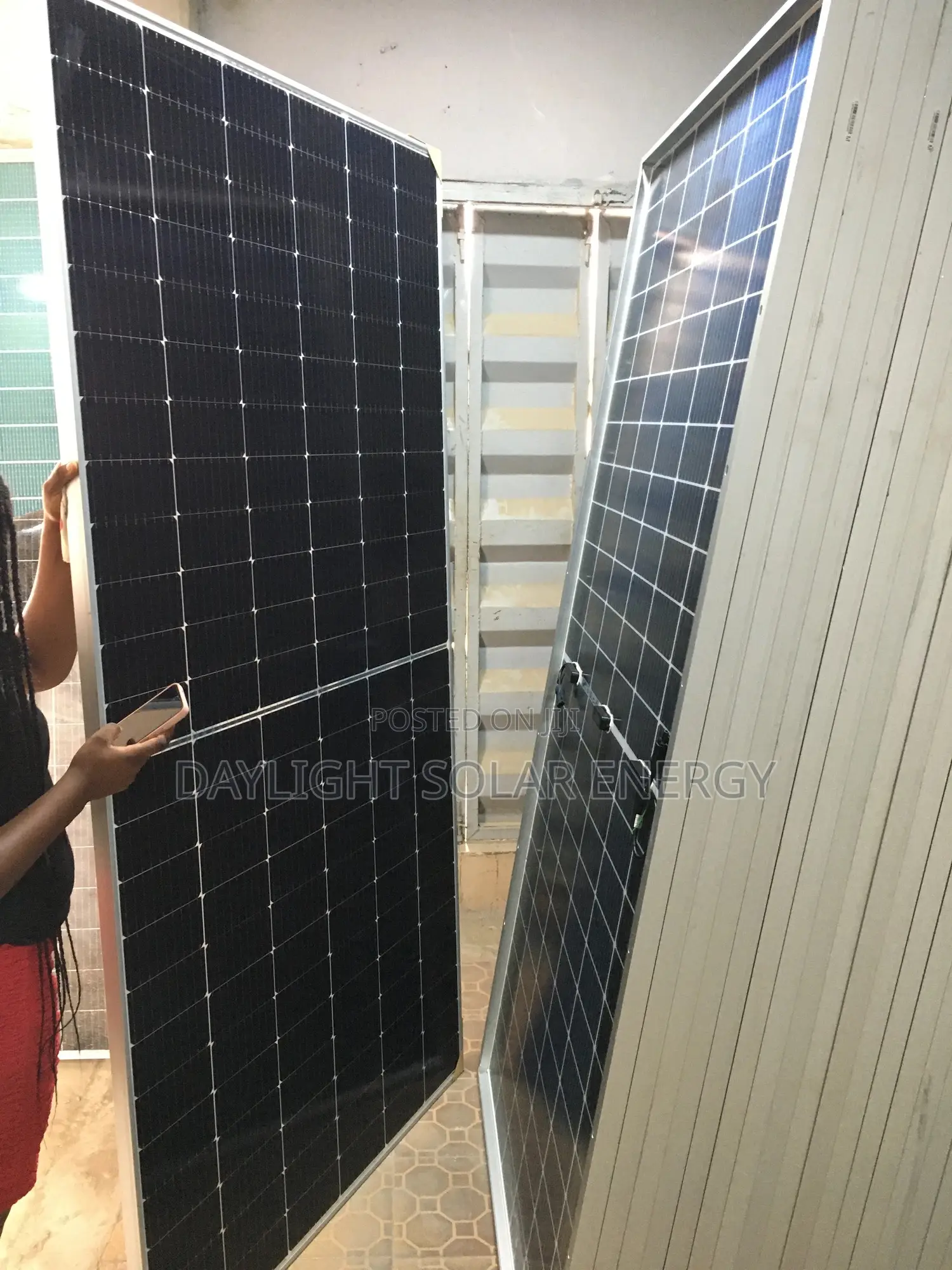 650w Jinko Solar Panels