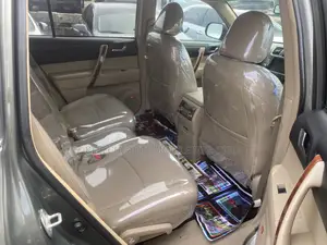 Toyota Highlander Limited 3.5l 4WD 2013 Green