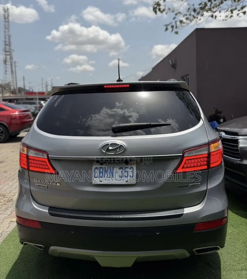 Hyundai Santa Fe 2015 Silver