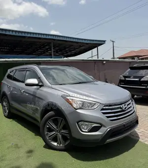 Hyundai Santa Fe 2015 Silver