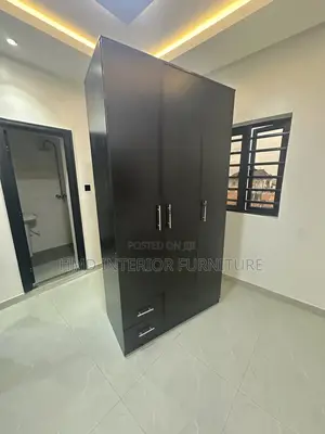 Wardrobe 4by8