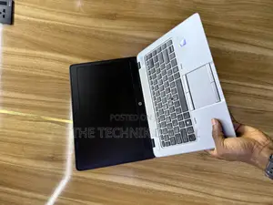 Laptop HP EliteBook 840 G2 8GB Intel Core i5 HDD 500GB