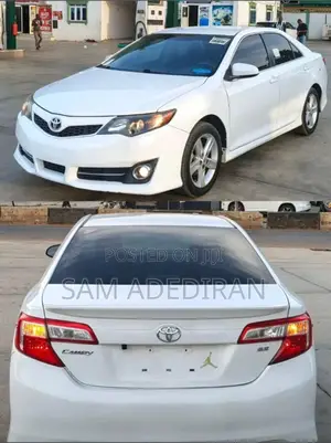 Toyota Camry SE 4dr Sedan (2.5L 4cyl 6A) 2012 White