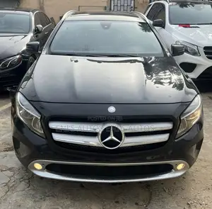 Mercedes-Benz GLA 250 2015 Black