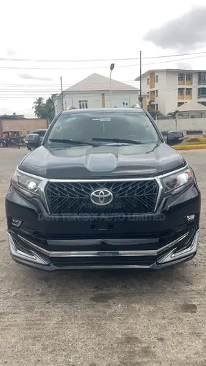 Toyota Land Cruiser Prado 2.7 i 2012 Black