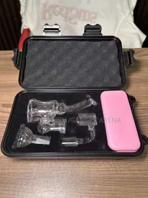 Bong Set Available as Seen
