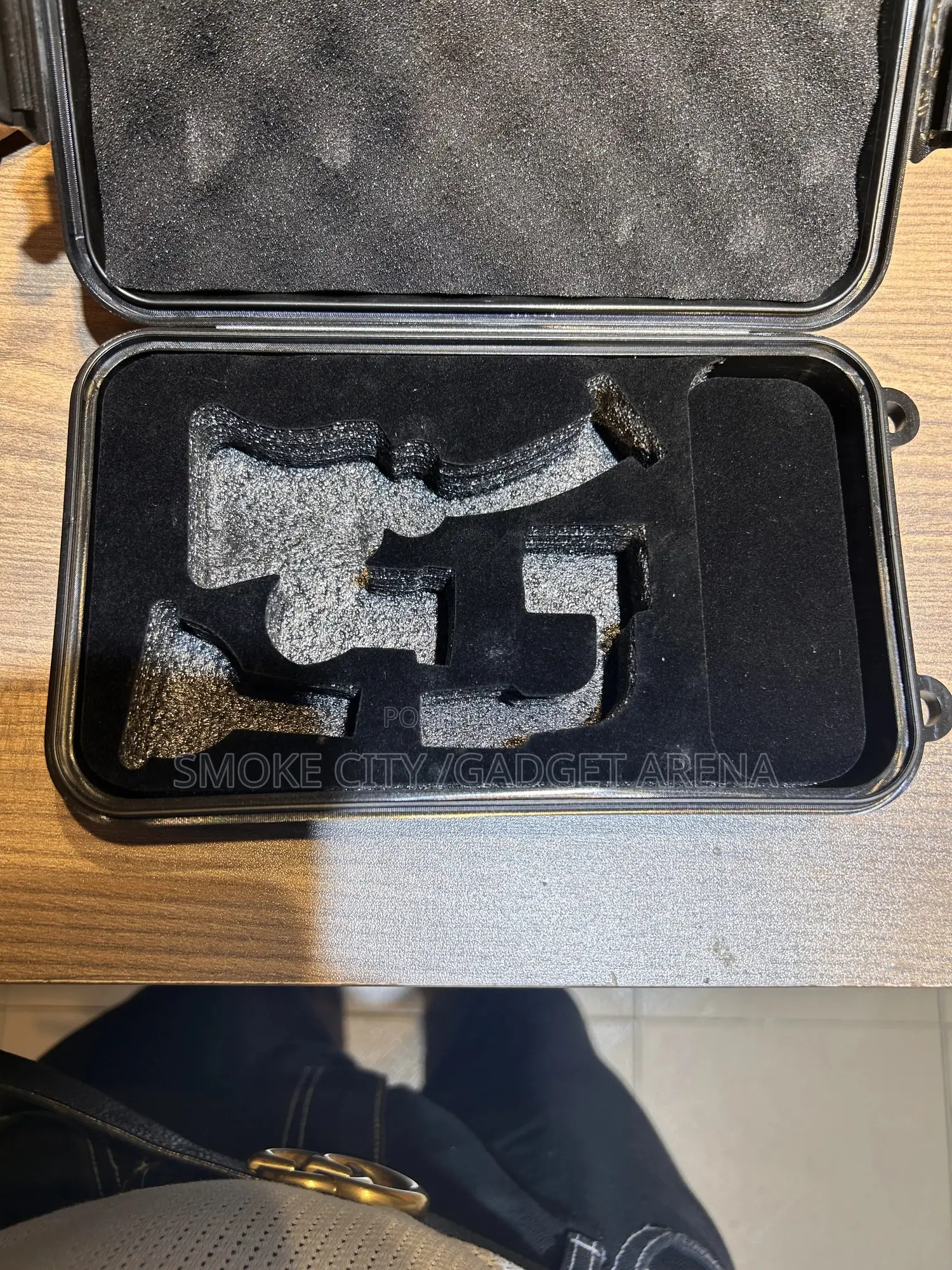 Bong Set Available as Seen