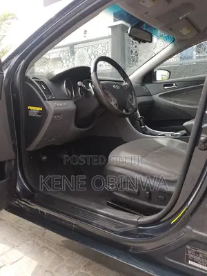 Hyundai Sonata SE Sedan FWD (2.4L 4cyl 6A) 2012 Black