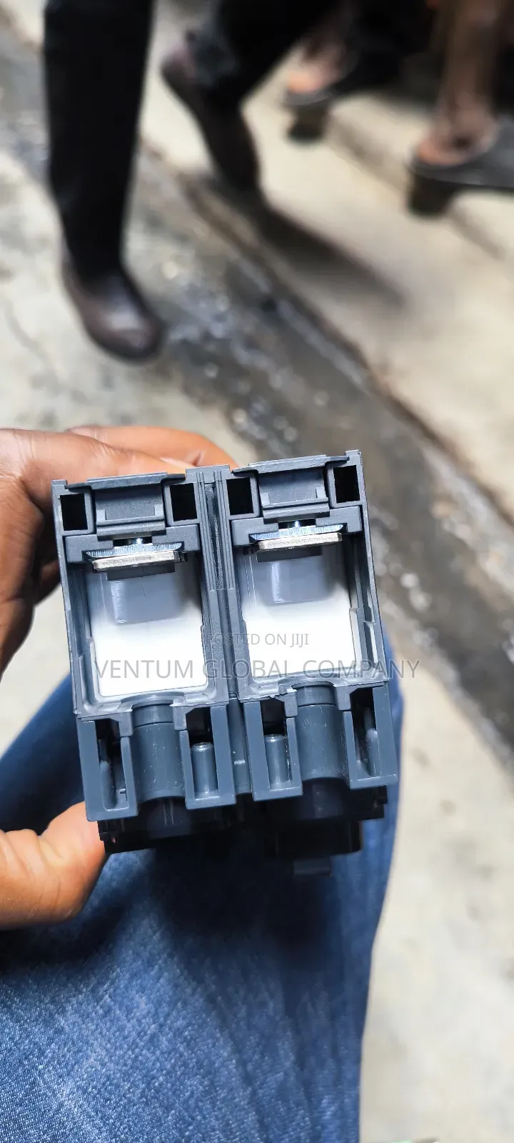 Original Dc Battery Breaker 250a Schneider 2pole