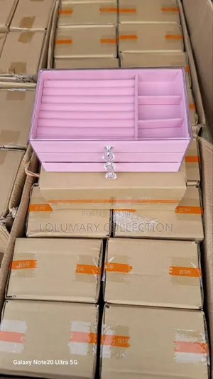 High Quality Jewelry Organizer – 3 Layer Acrylic Storage Box