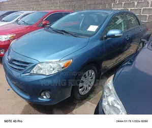 Toyota Corolla 2013 Blue