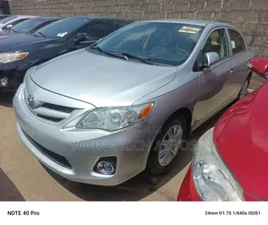 Toyota Corolla 2013 Silver