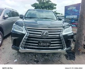 Lexus LX 2019 Black