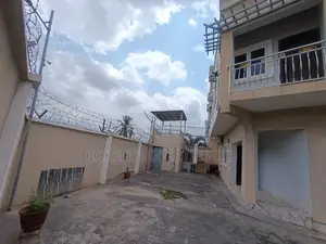 5bdrm Duplex in Custom Gate, Oluyole Estate for sale