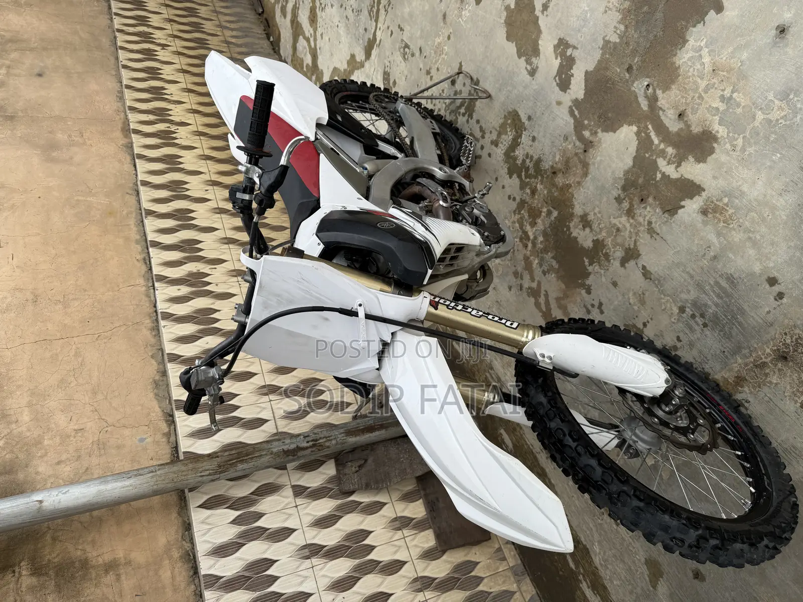 Yamaha 2014 White
