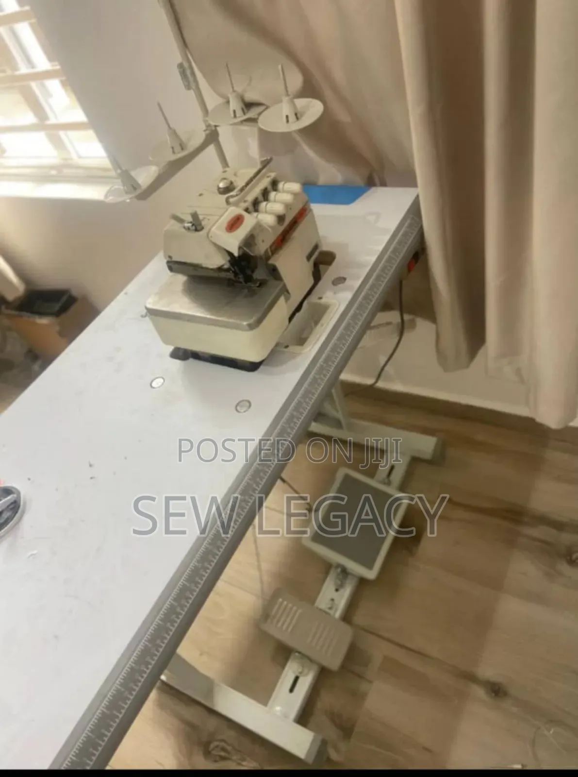 Industrial Weaving Machine