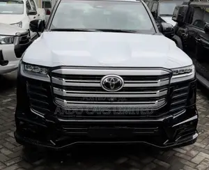 New Toyota Land Cruiser 2025 Gray