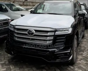 New Toyota Land Cruiser 2025 Gray